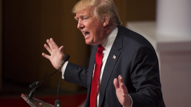 Donald Trump mantiene campaña en contra de musulmanes