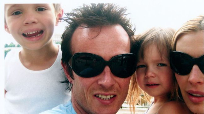 Ex exposa de Scott Weiland y madre de sus dos hijos llamó a 