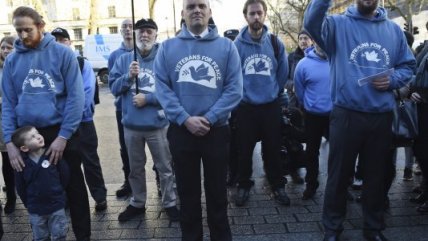   Veteranos de Reino Unido protestaron por intervención militar en Siria 