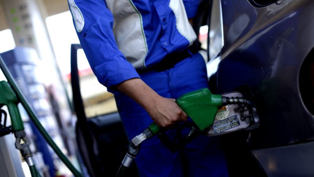 Nueva baja en precio de los combustibles este jueves