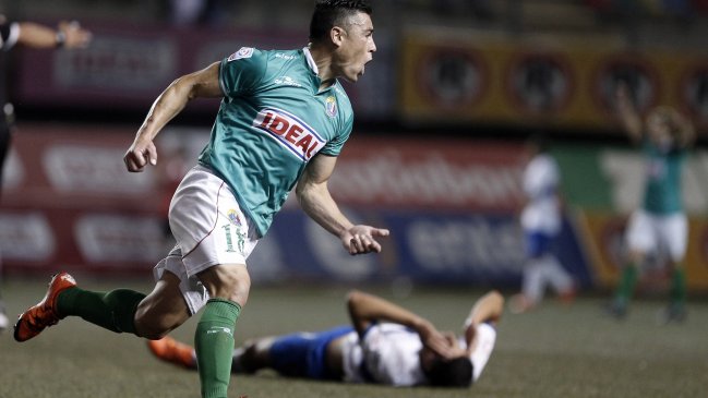 Audax Italiano volvió a vencer a la UC y dio el primer golpe en la liguilla