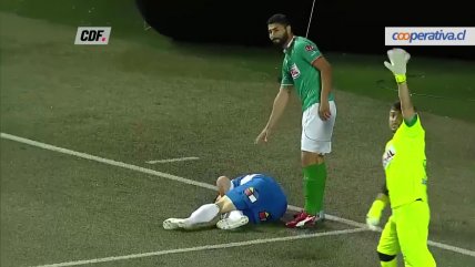 El momento donde Roberto Gutiérrez se lesionó en el duelo ante Audax