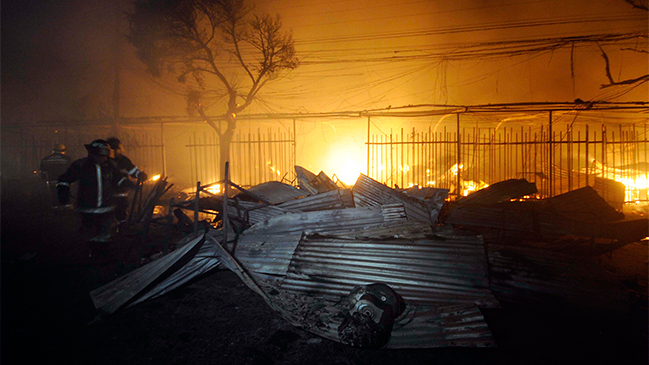 Incendio en Mercado de Talca fue intencional, pero no hay responsables