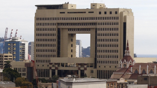 Las visiones encontradas de los parlamentarios ante la gratuidad