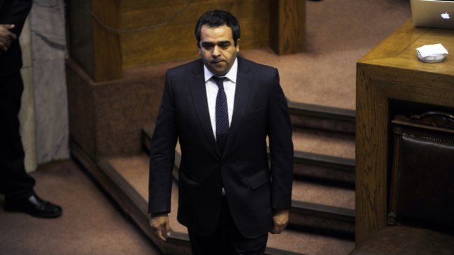 Timonel del PPD defiende reforma educacional: 