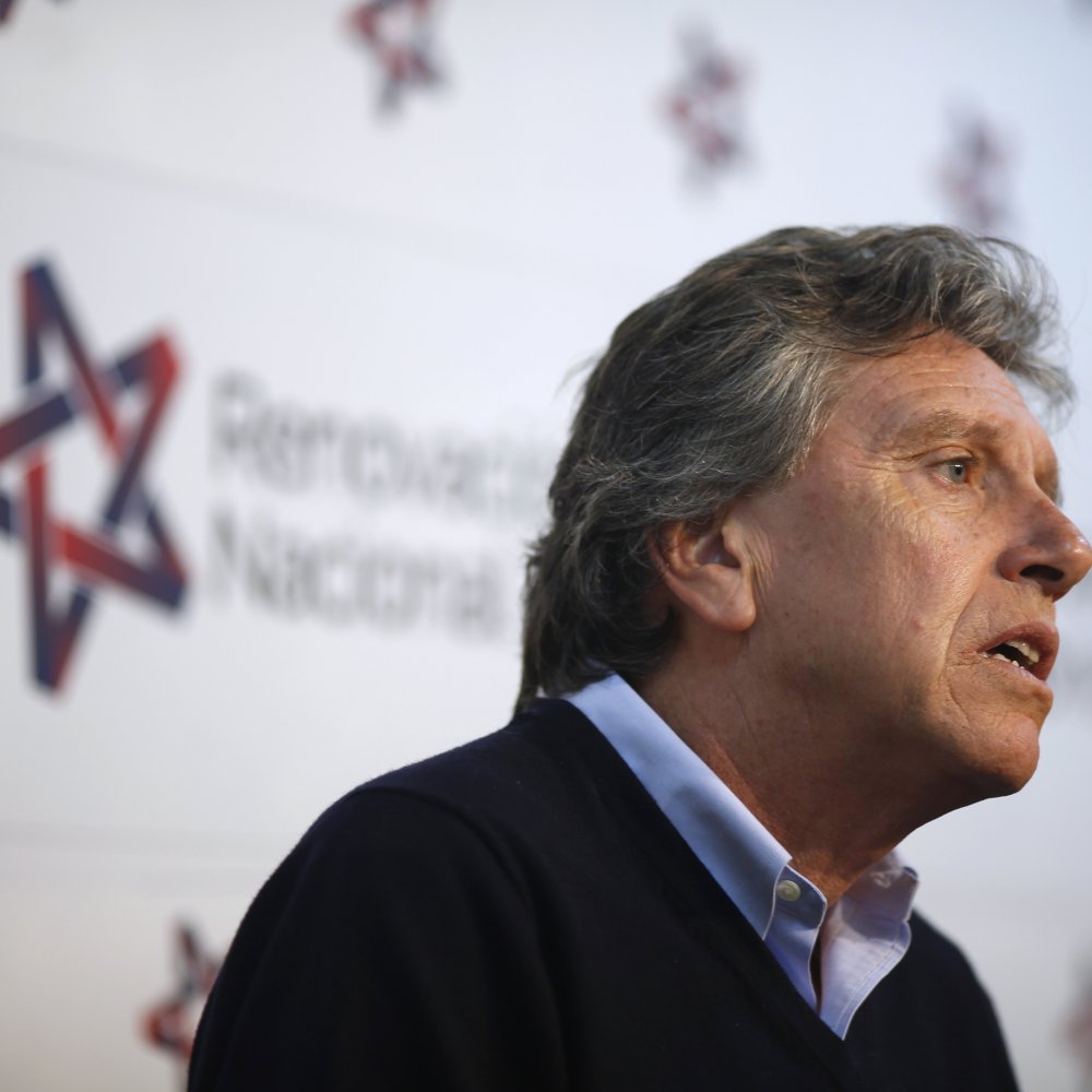 Espina: La Presidenta está mal informada del problema global de La Araucanía