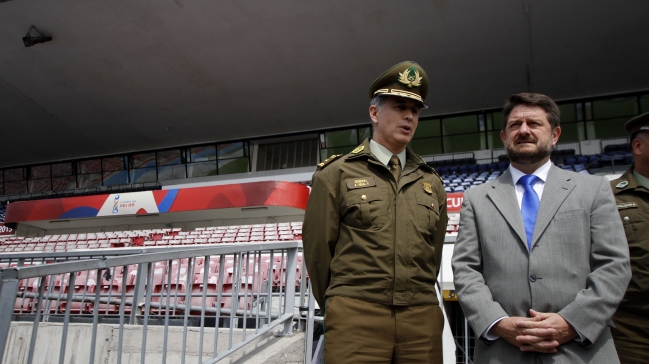 Claudio Orrego: Los clubes deben invertir en seguridad