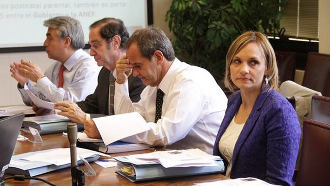 Comisión de Trabajo del Senado despachó reforma laboral