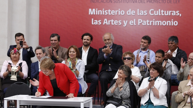 Firman indicación al proyecto que crea el Ministerio de las Culturas