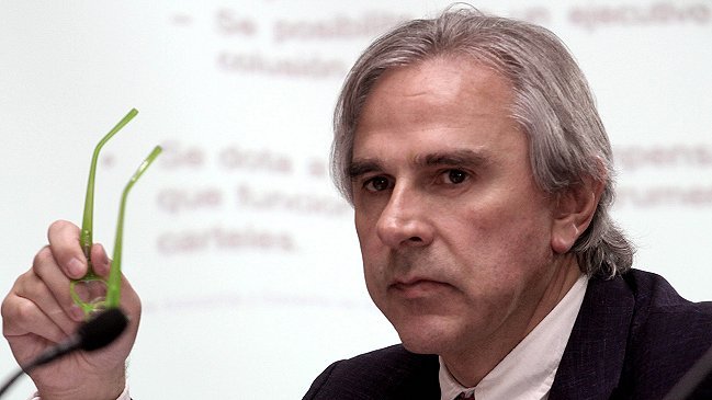 Revelan e-mail: Moreira pidió a dueño de Corpesca que le prepare 