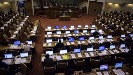 Nueve políticos investigados por entrega de certificados a falsos exonerados