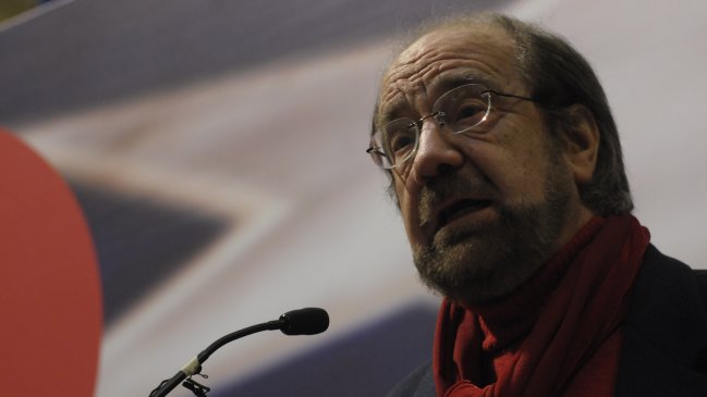 Garretón: En cualquier parte del mundo la gratuidad universal es en la educación pública