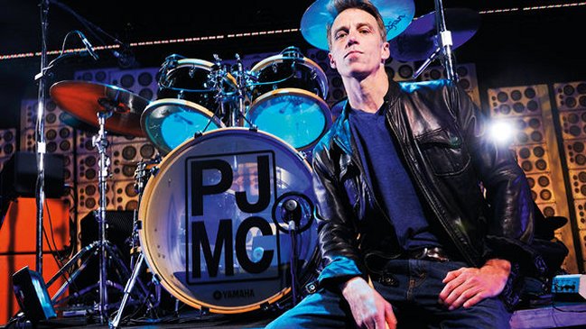 Pearl Jam se suma a Eagles of Death Metal en su cruzada solidaria