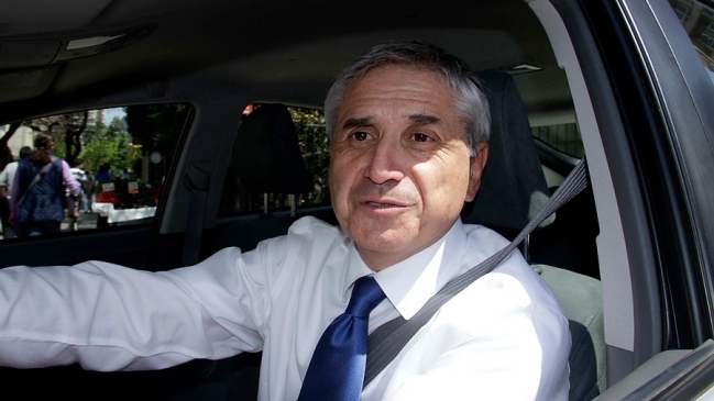 Eugenio Tironi ante crisis de credibilidad: El 2016 va a ser peor