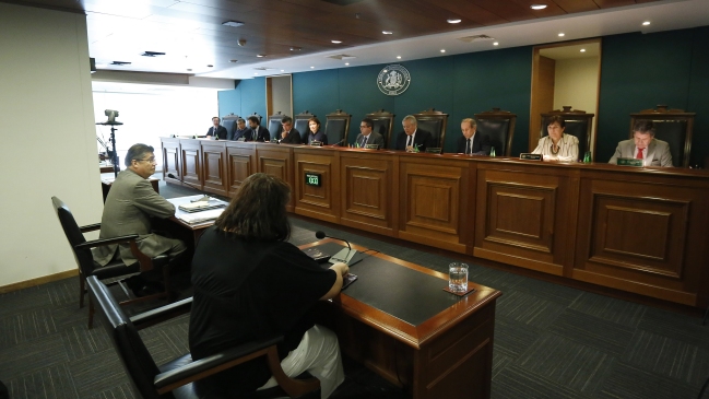 Tribunal Constitucional emitirá este lunes el fallo completo por gratuidad