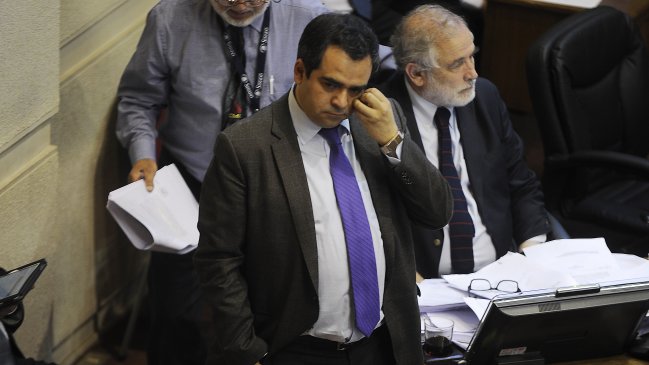 Presentarán demanda civil en contra del senador Jaime Quintana