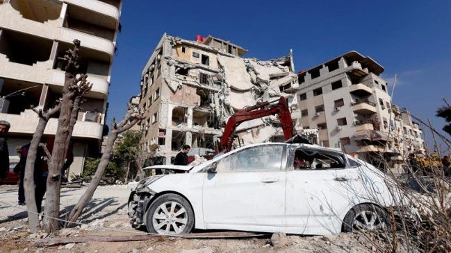Nueve estudiantes muertas y 12 heridos por ataque a escuela en Siria