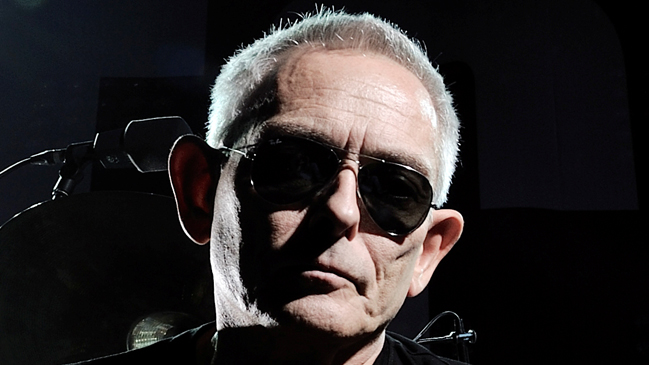 Nuevo golpe a la música: Muere baterista de The Specials