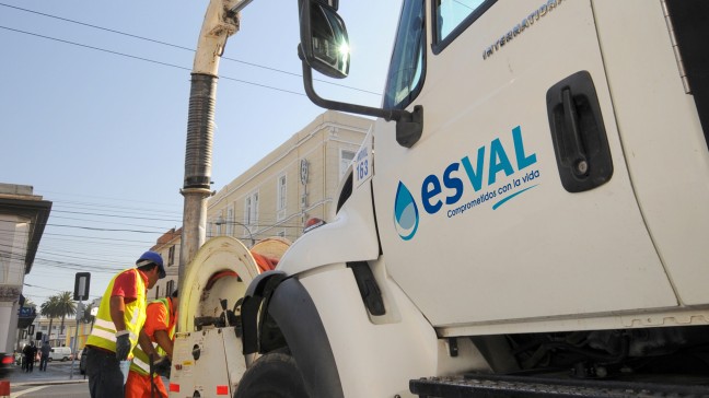 Año Nuevo aumenta en 22% consumo de agua en Valparaíso