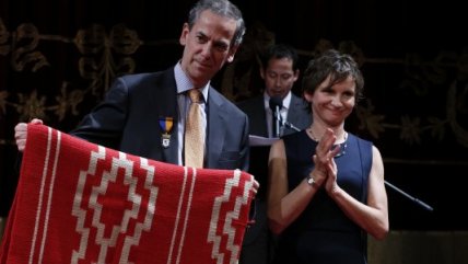   Realizan homenaje para despedir al director del Teatro Municipal 