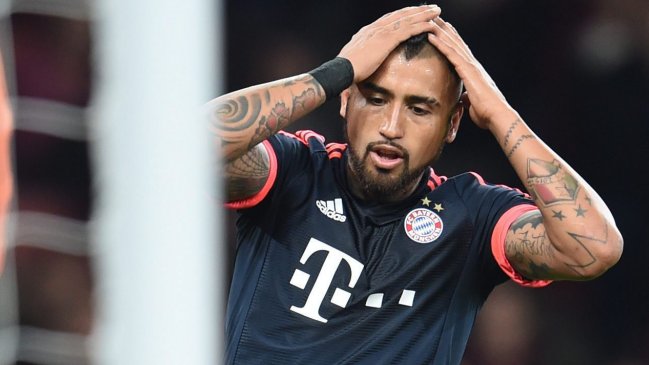 Arturo Vidal y Alexis Sánchez quedaron fuera del once ideal de France Football