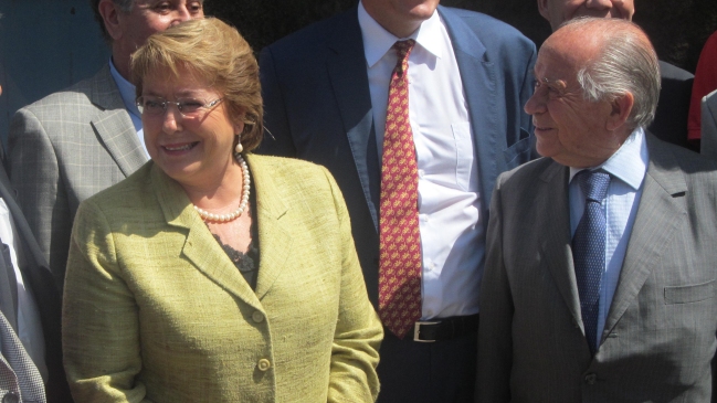 Senador Zaldívar acusó al 