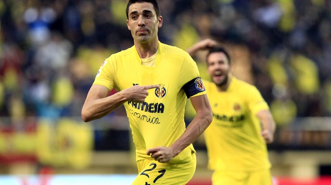 Villarreal venció a Valencia y superó a Celta en la tabla