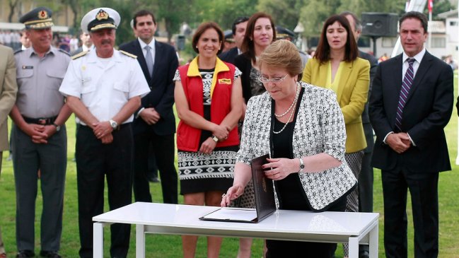 Organizaciones podrán utilizar instalaciones deportivas de las FF.AA.