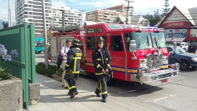 Emanación de humo afectó a la Clínica Tabancura