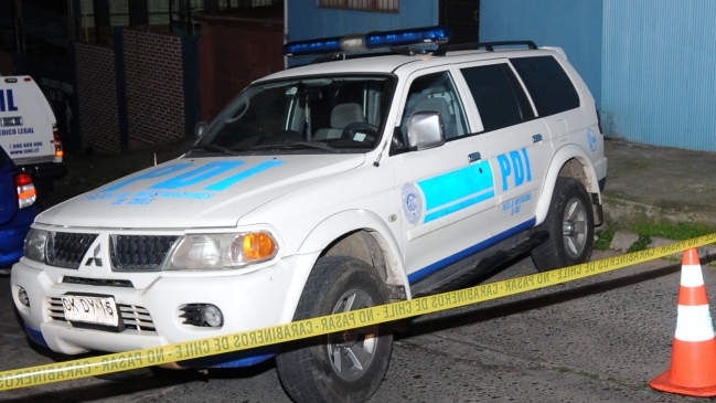 Hombre murió tras ser baleado en su vehículo en Quilicura