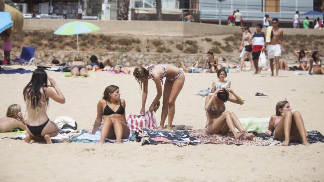 Seremi de Salud entregó recomendaciones para este verano