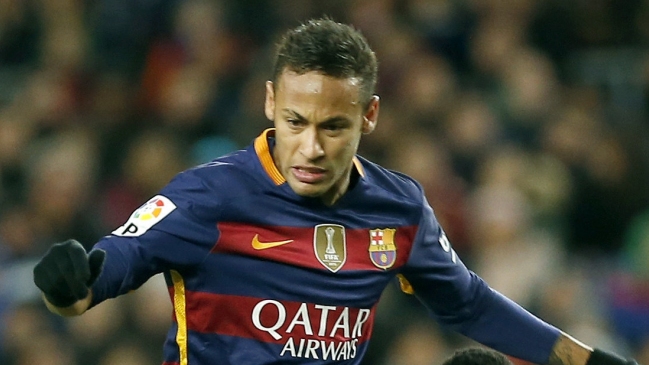 Fiscal pidió imputar a Neymar por estafa en su fichaje por FC Barcelona