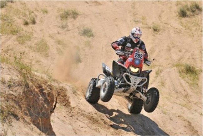 Argentino Lucas Bonetto se quedó con la séptima etapa en quads