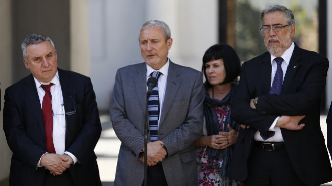 CRUCh emplaza al Mineduc a 