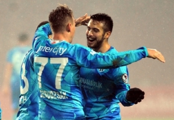 Cristóbal Jorquera anotó en triunfo de Bursaspor por la Copa Turquía