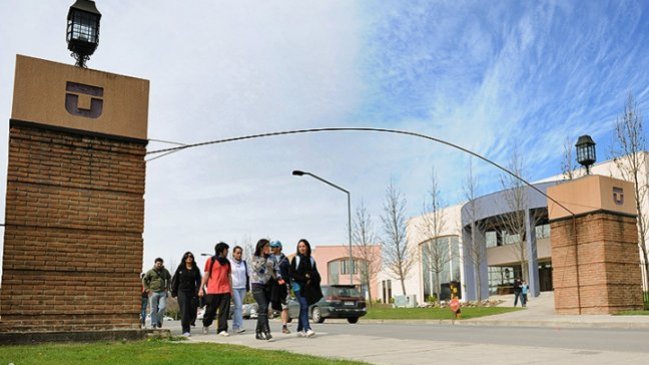 Ex líder de Colonia Dignidad no podrá ser universitario