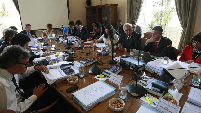 Comisión de Constitución del Senado avanza en trámite de agenda corta antidelincuencia