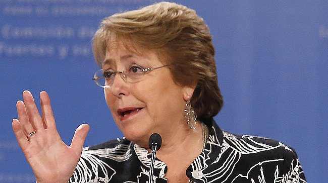 Presidenta Bachelet encabeza cónclave oficialista en Cerro Castillo