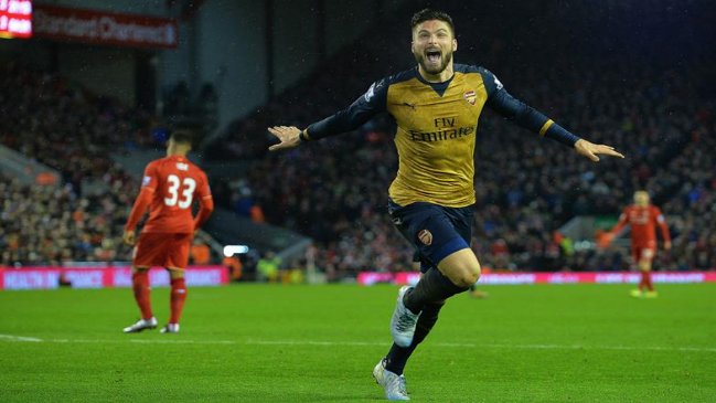 Arsenal dejó de ser líder solitario en Inglaterra tras empatar con Liverpool