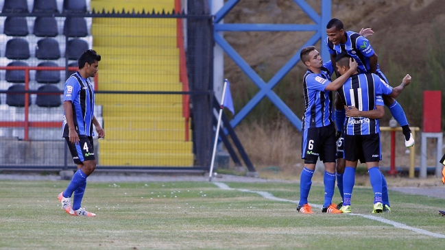 Huachipato venció a U. de Concepción en la primera fecha del Clausura
