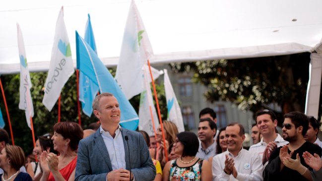 Evópoli logró las firmas necesarias para constituirse como partido político