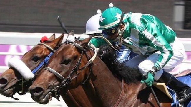 Caballo de Arturo Vidal se quedó con el Clásico 