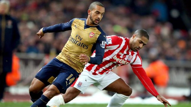 Arsenal continúa como líder en la liga inglesa tras empatar con Stoke City