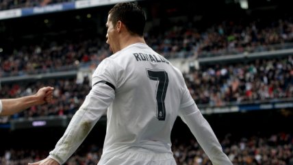 Cristiano Ronaldo y Benzema se lucieron en goleada de Real Madrid sobre Sporting de Gijón