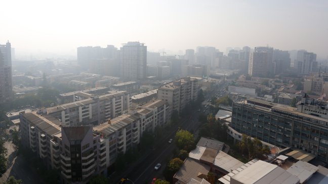 Académico descartó que humo generado por incendio en Santa Marta sea tóxico