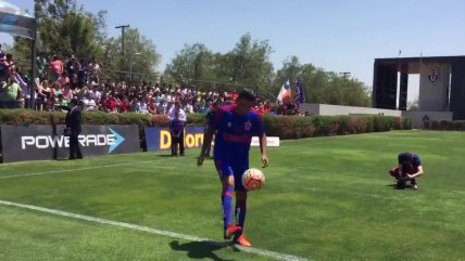 Gonzalo Jara se presentó ante los hinchas de Universidad de Chile