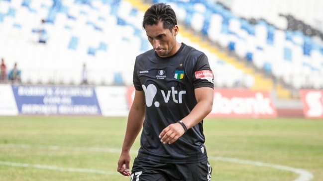 Hans Martínez estudia la posibilidad de retirarse del fútbol