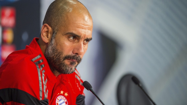 Manchester United negó haberse reunido con Guardiola en París