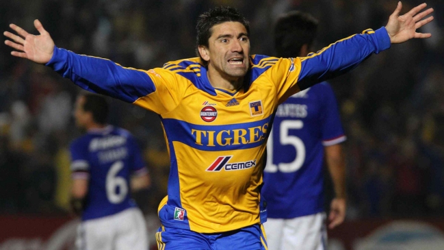 Héctor Mancilla sumó minutos en empate de Tigres con Guadalajara