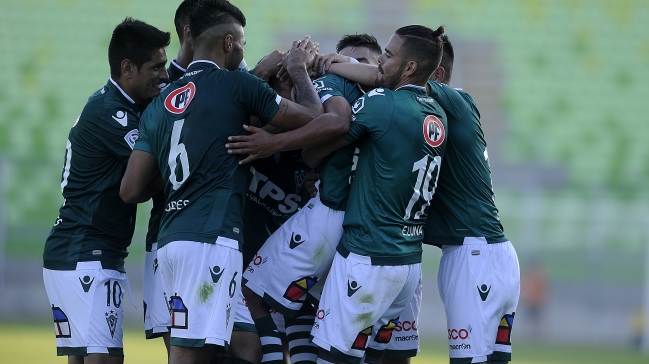 Resumen: Wanderers es líder solitario y los 